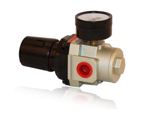 減壓閥.jpg 減壓閥.jpg