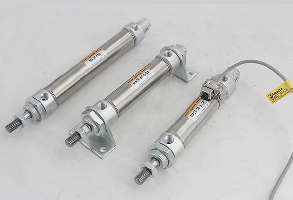 迷你氣缸.png 迷你氣缸.png